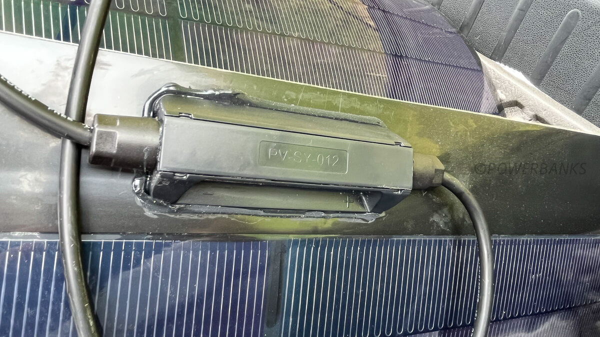 BougeRV Yuma 200W Flexible Solar Panel Review製品スペック 特徴とフォトレビュー