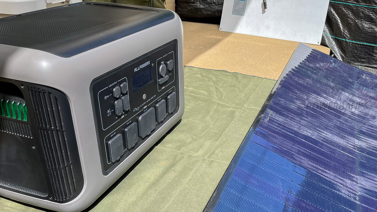 ALLPOWERS R3500のソーラーパネル発電 節電効果 長期的な節約効果やコスト削減