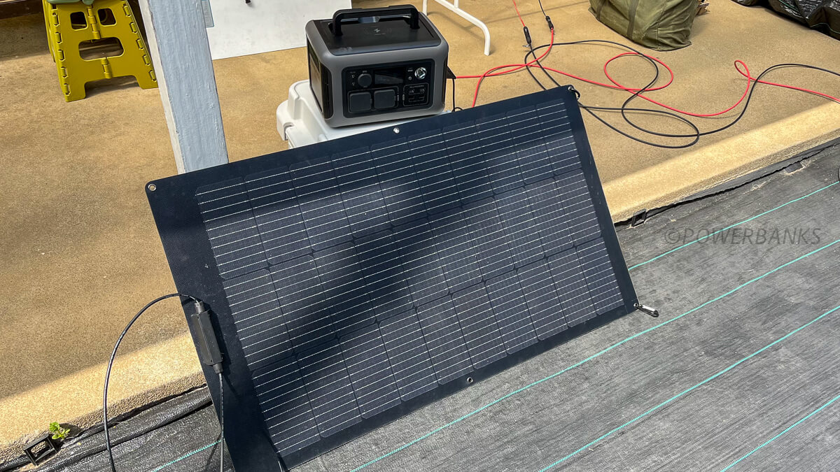 ALLPOWERS R600とEcoFlow 100W据置型ソーラーパネル(柔性)