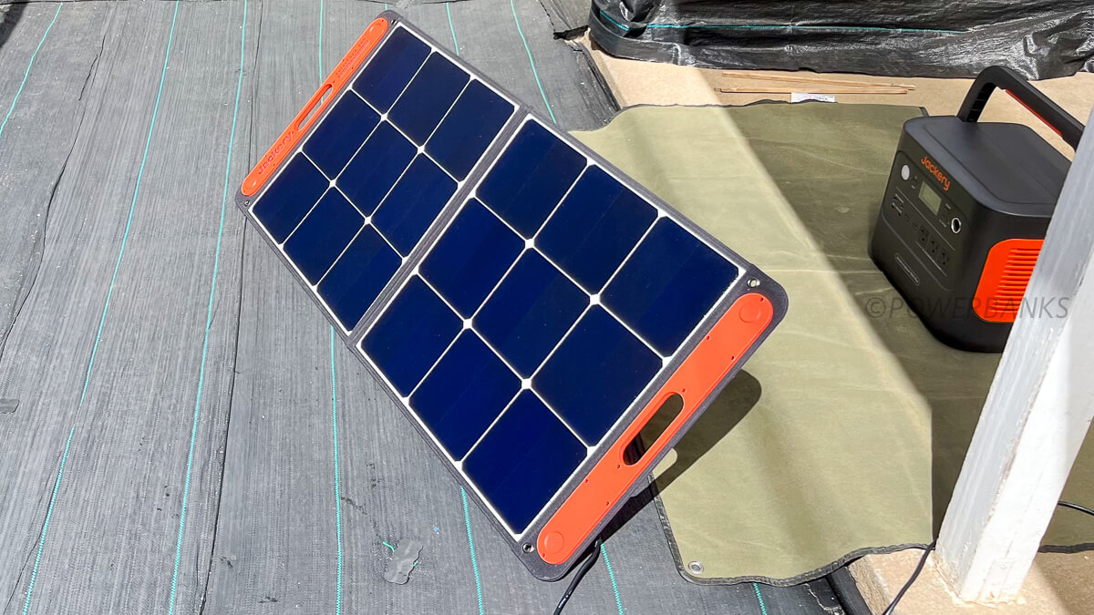 Jackery ポータブル電源 1000 PlusとJackery SolarSaga 100Wの発電