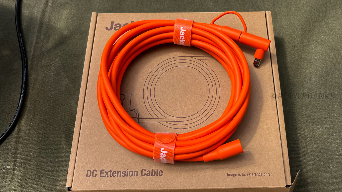 Jackery SolarSaga 5M延長ケーブル