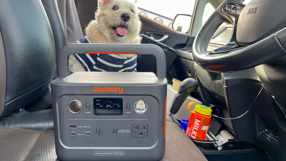 Jackery ポータブル電源 300 Plus