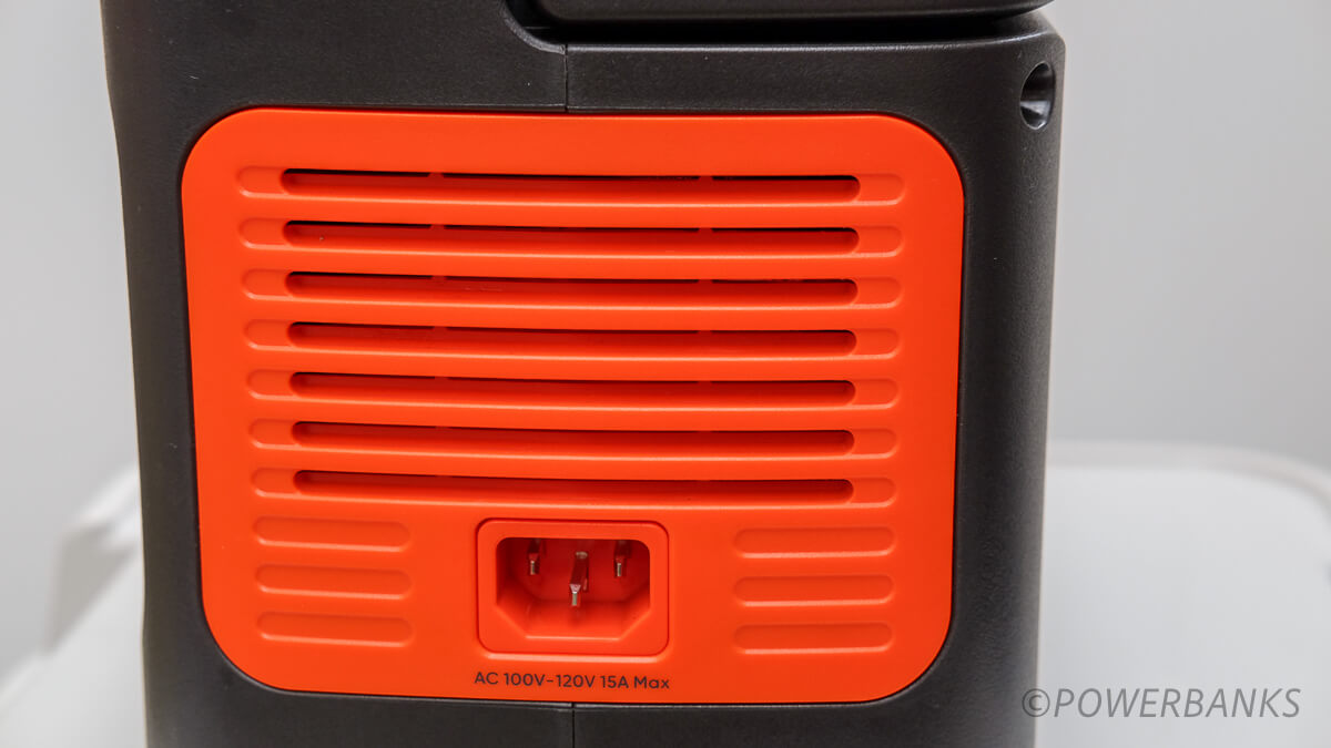 Jackery ポータブル電源 300 Plus