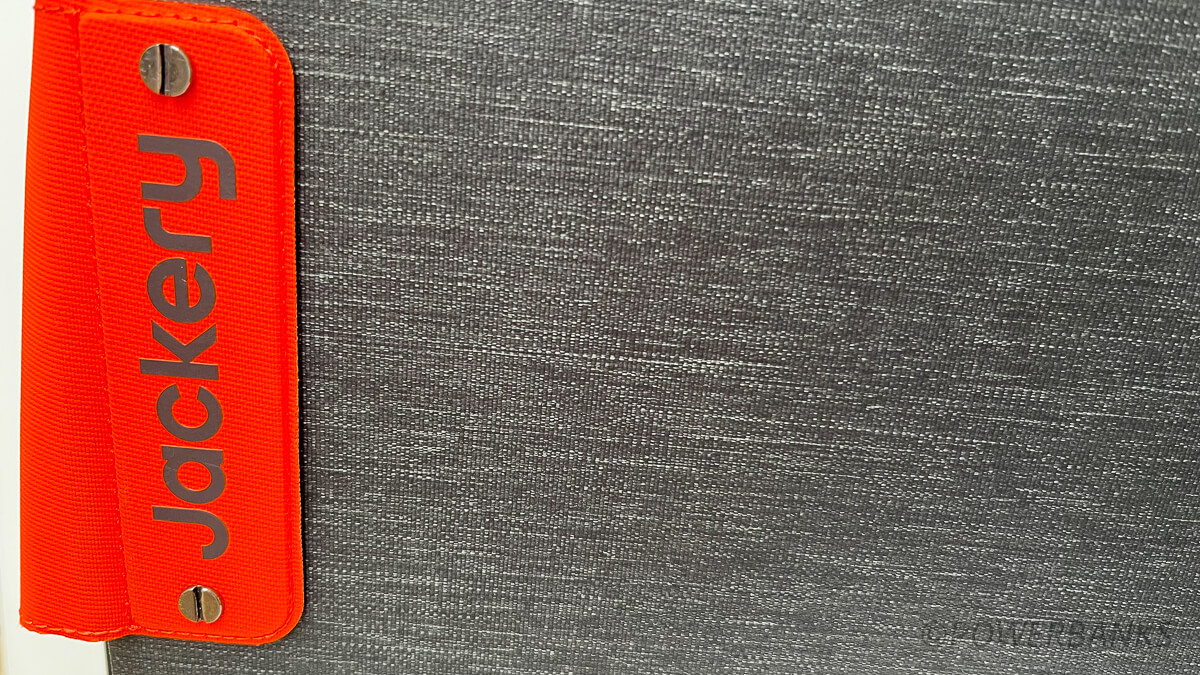 Jackery SolarSaga 40 Mini