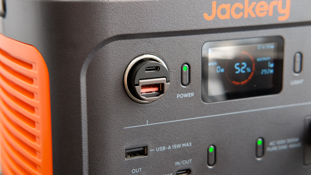 Jackery ポータブル電源 300 Plus