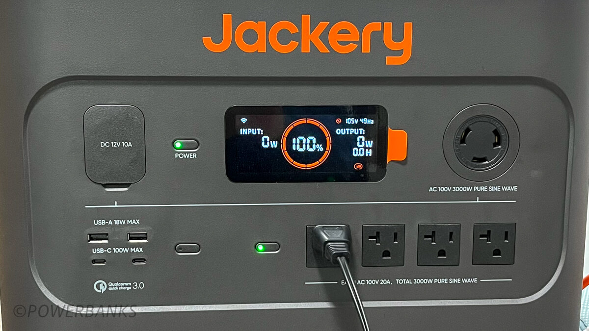 Jackery ポータブル電源 2000 Plus
