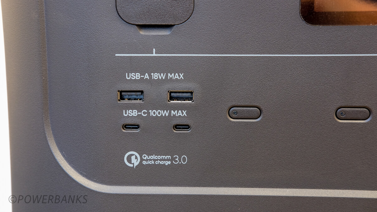 Jackery ポータブル電源 2000 Plus