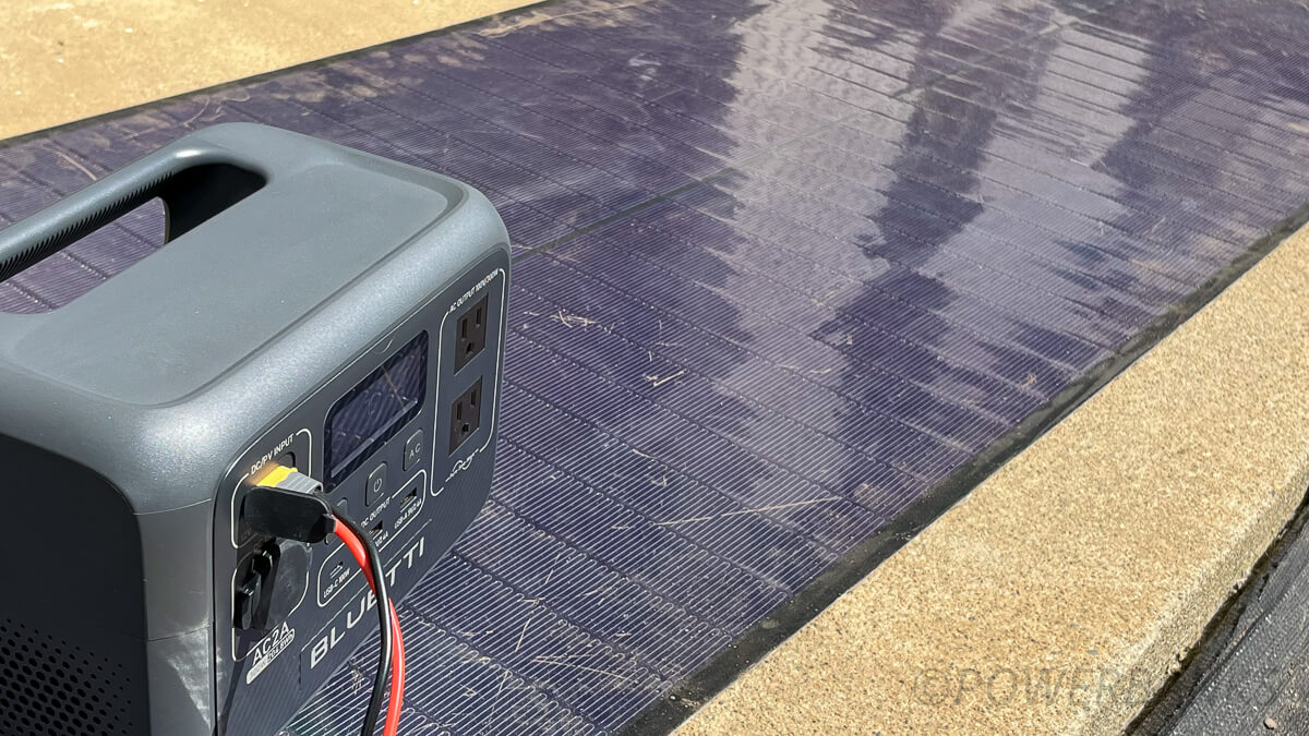 MC4コネクタの200Wソーラーパネルと接続:BougeRV Yuma CIGS ソーラパネル