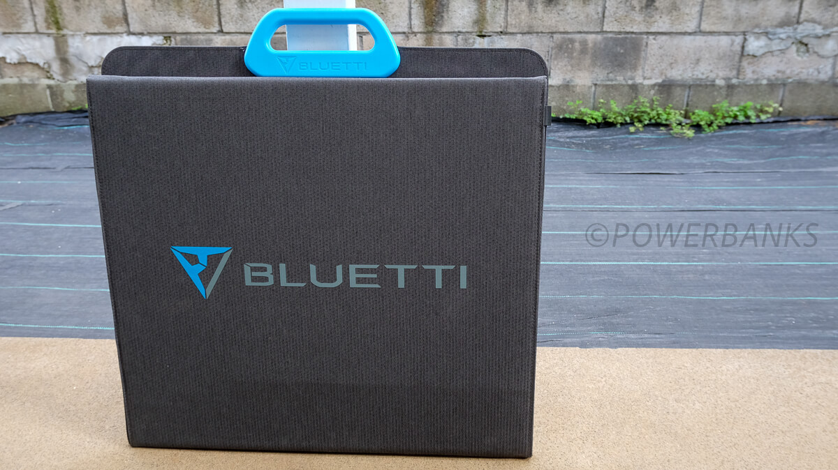 発電性能と接続方法がわかる BLUETTI PV200 ソーラーパネル