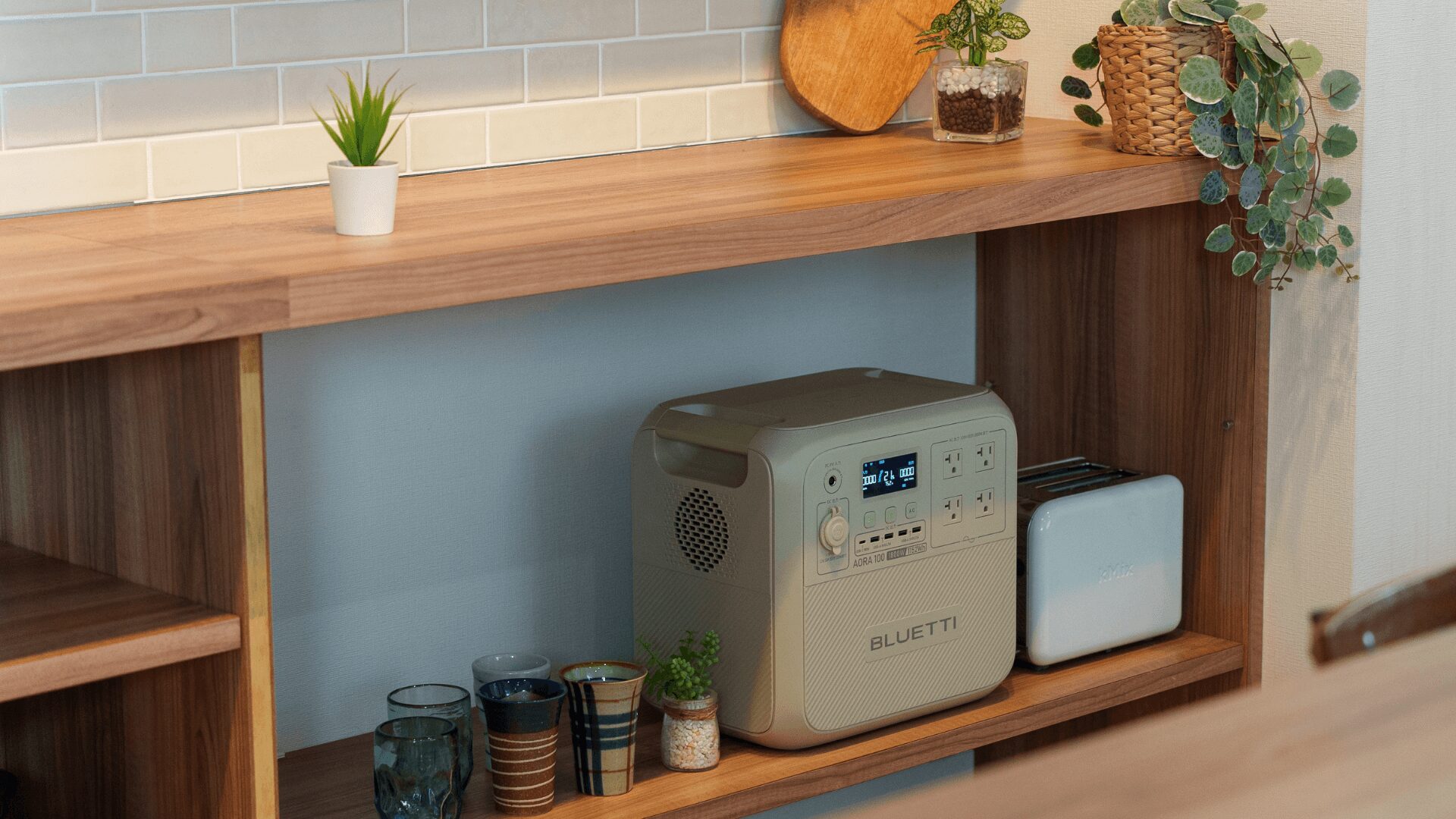 BLUETTI AORA80とBLUETTI AORA100レビュー