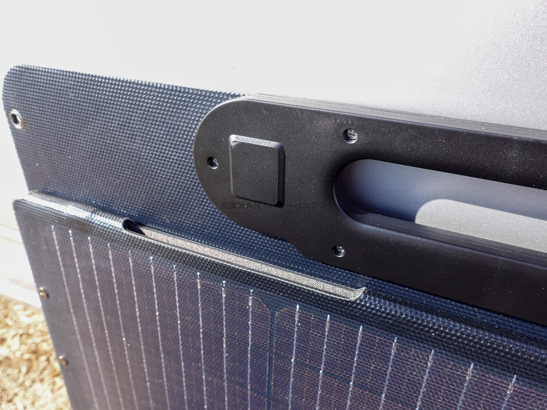 Dabbsson 210W ソーラーパネル実機レビュー