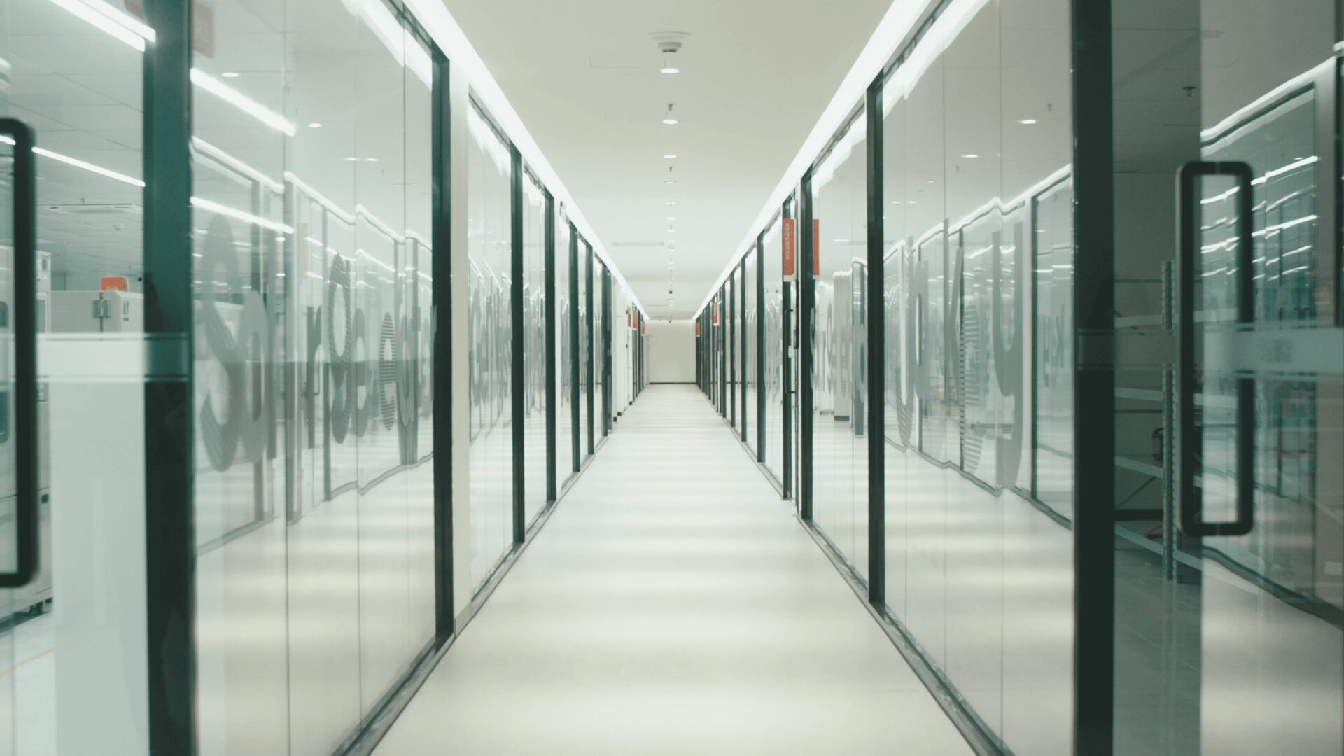 急成長のポータブル電源市場。Jackeryが安全性向上のため新基準を発表！法整備が遅れる日本市場に一石を投じる、その詳細とは？