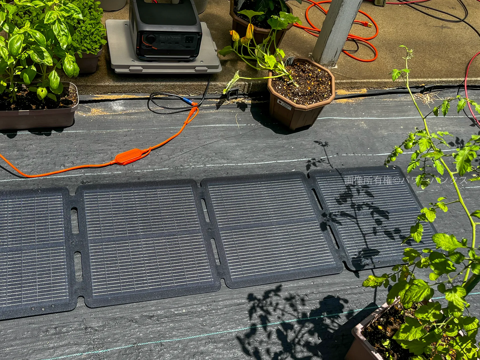 Jackery SolarSaga 100 AirでEcoFlow RIVER 3 Plusを充電